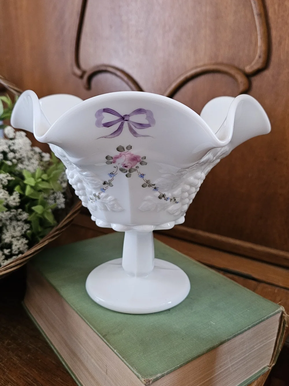 Westmoreland beautiful vintage
